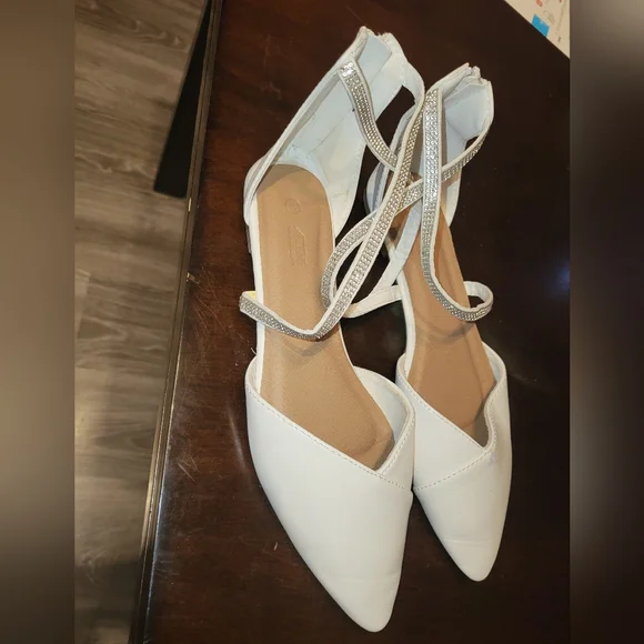 Shoes - Picture 2 of 3